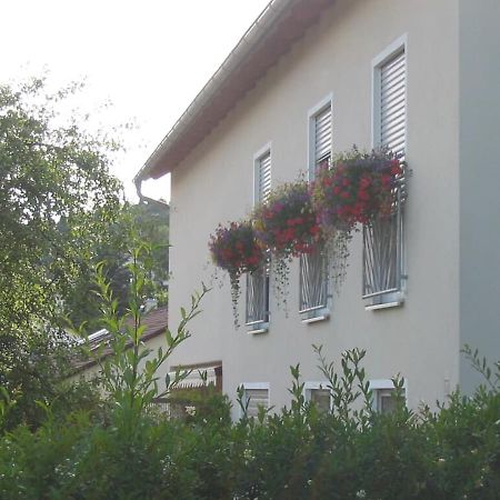 Ferienwohnung Im Gruenen Illschwang Esterno foto