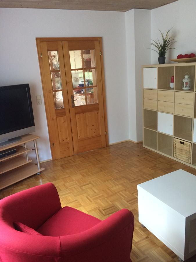 Ferienwohnung Im Gruenen Illschwang Esterno foto